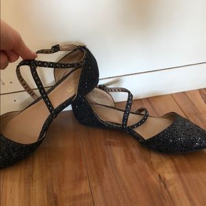 Black, sparkly flats.